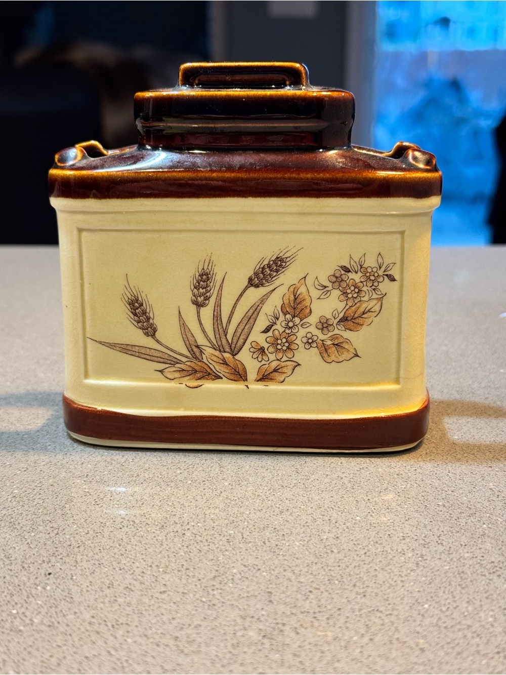 Vintage Sears Roebuck Harvest Wheat Napkin holder